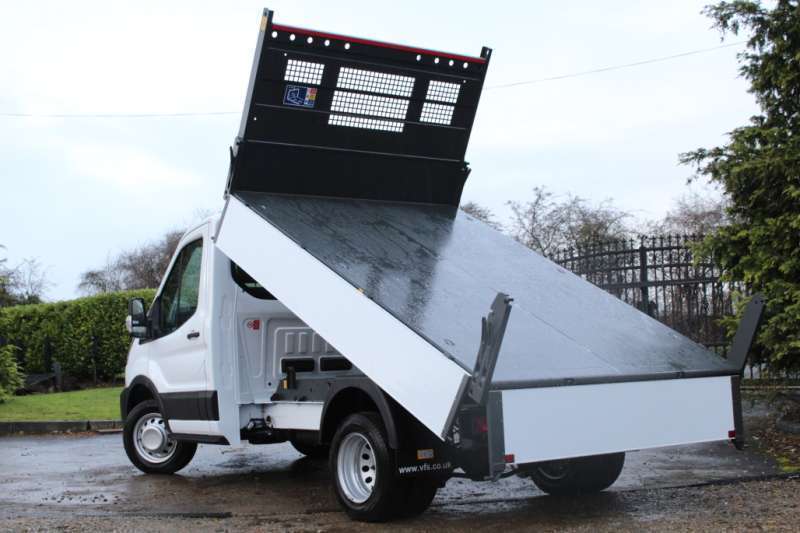 This is the Transit 1-Way Tipper vehicle.